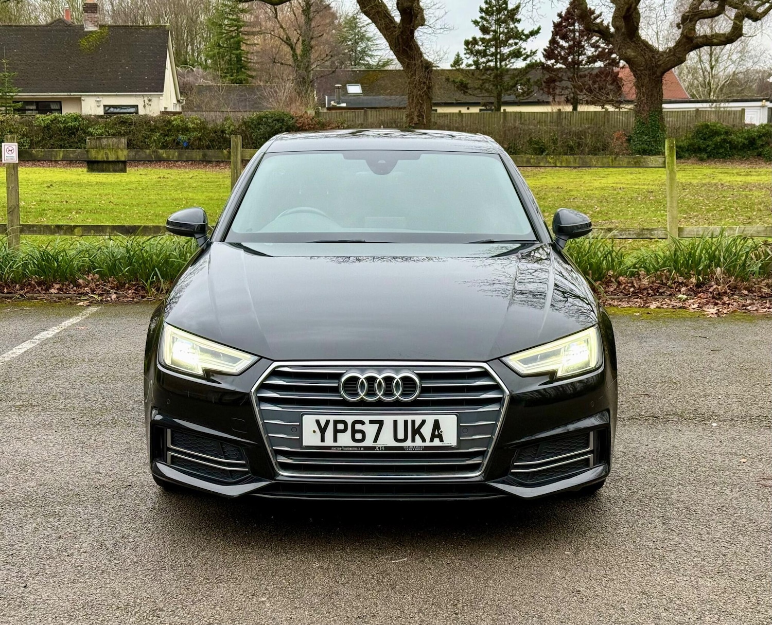 Used Audi A4 2017 for sale - 77143774: Photo 3