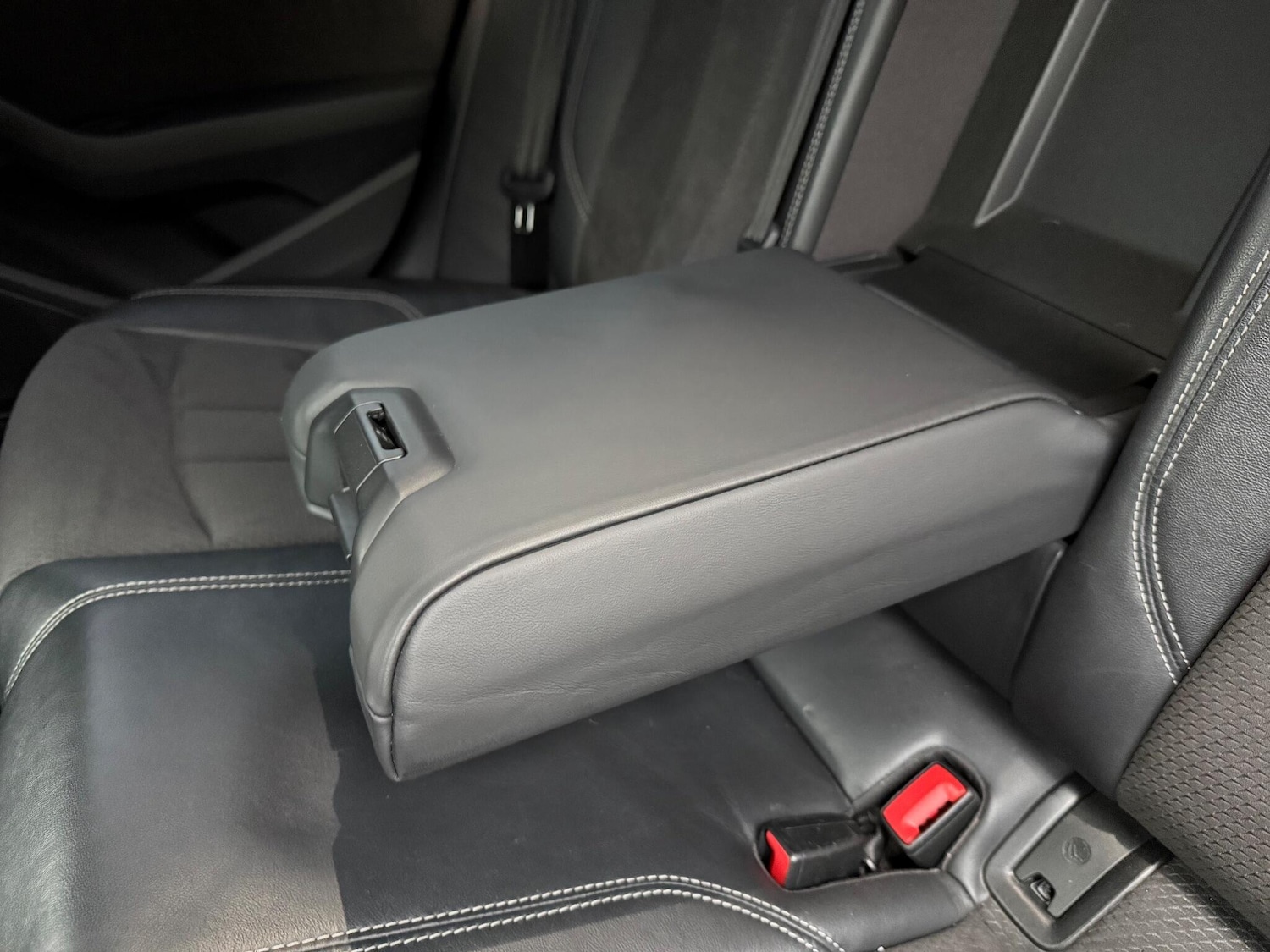 Used Audi A4 2017 for sale - 77143774: Photo 57