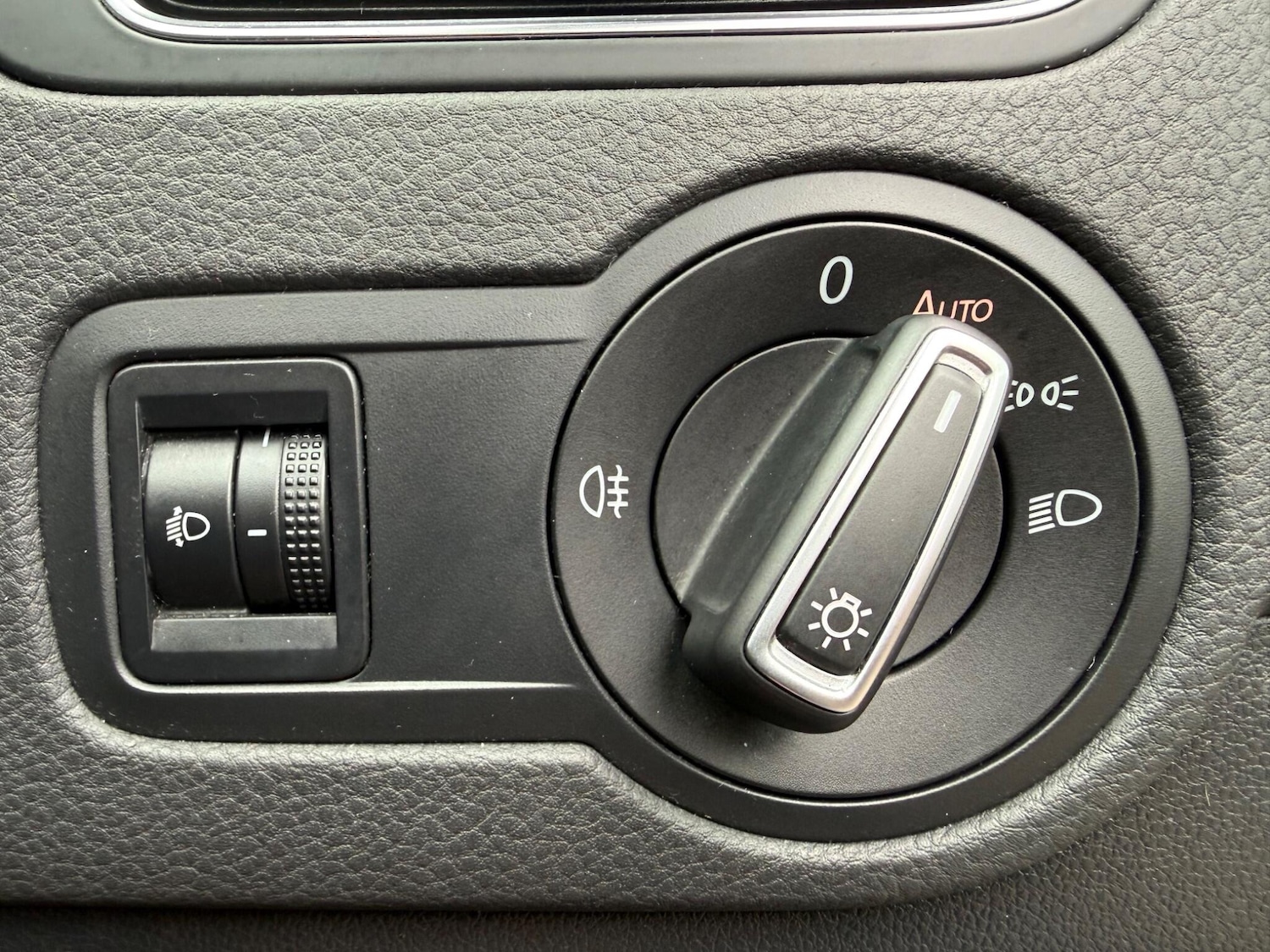 Used Volkswagen Polo for sale - 78127885: Photo 42