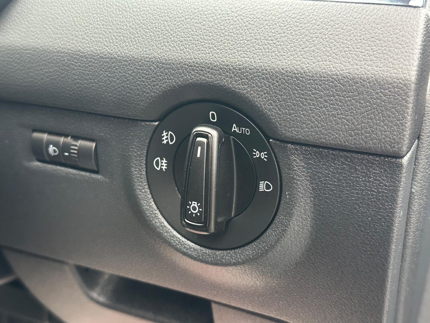 Used Skoda Octavia for sale - 76701550: Photo 44