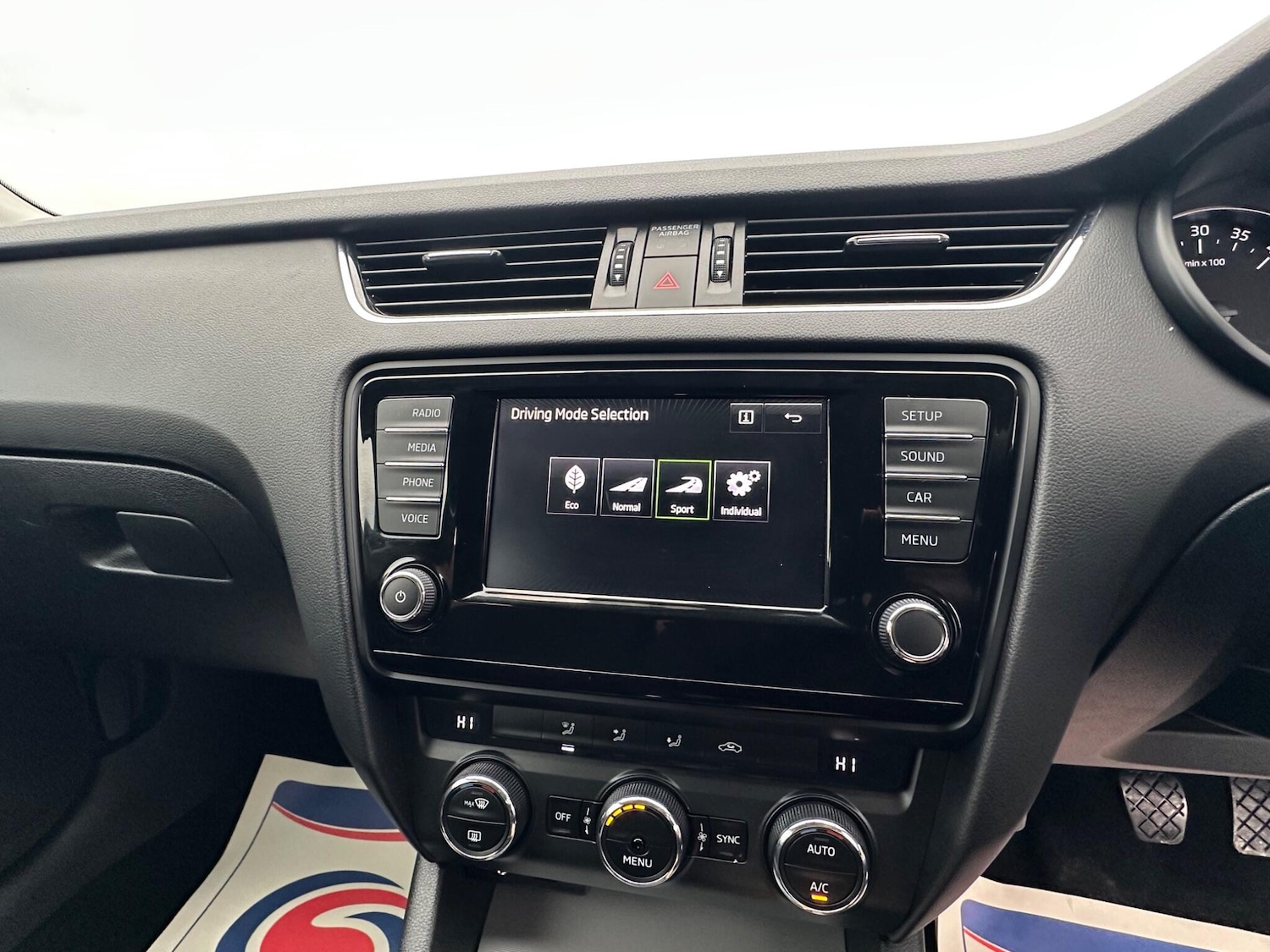 Used Skoda Octavia for sale - 76701550: Photo 53