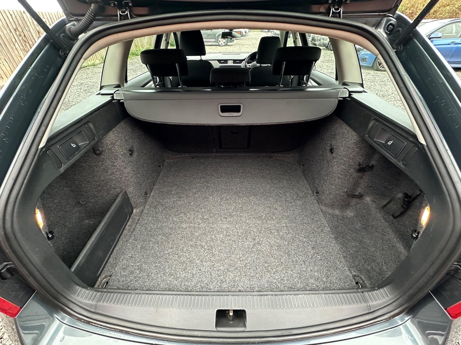 Used Skoda Octavia for sale - 76701550: Photo 58