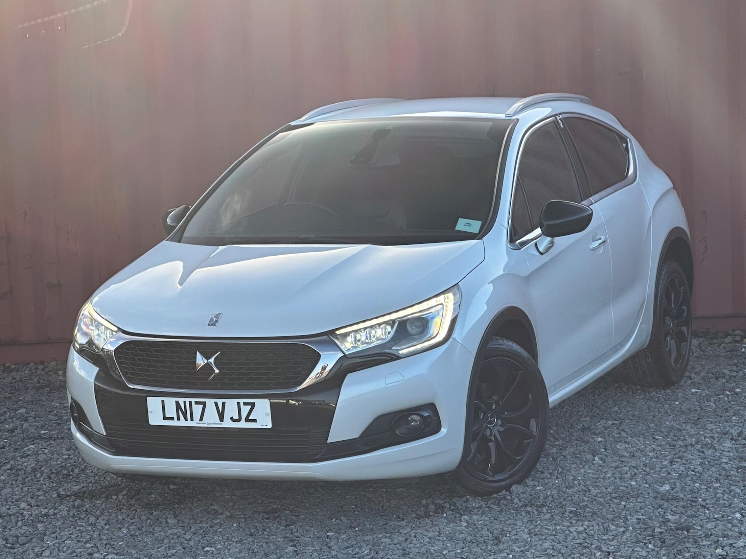 Used DS Automobiles DS 4 Crossback 2017 for sale - 76886115: Photo 3