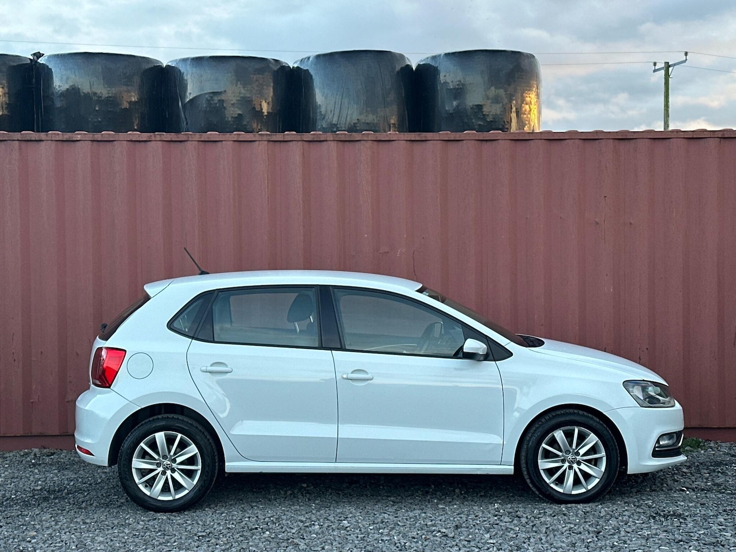Used Volkswagen Polo 2015 for sale - 77102011: Photo 26