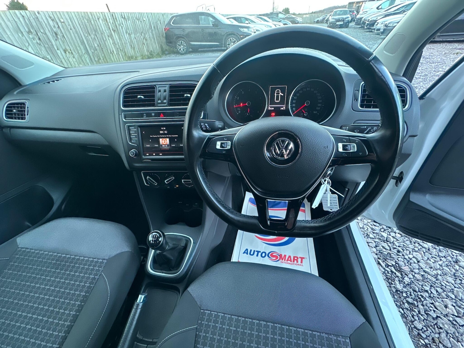 Used Volkswagen Polo 2015 for sale - 77102011: Photo 36