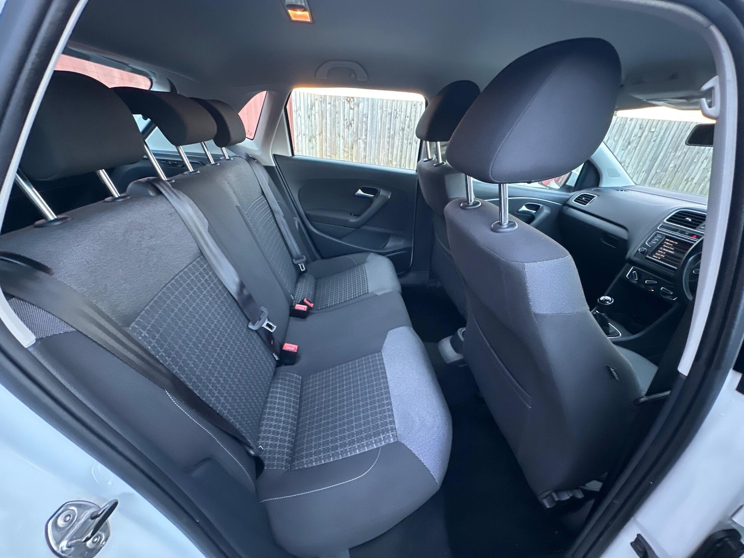 Used Volkswagen Polo 2015 for sale - 77102011: Photo 53