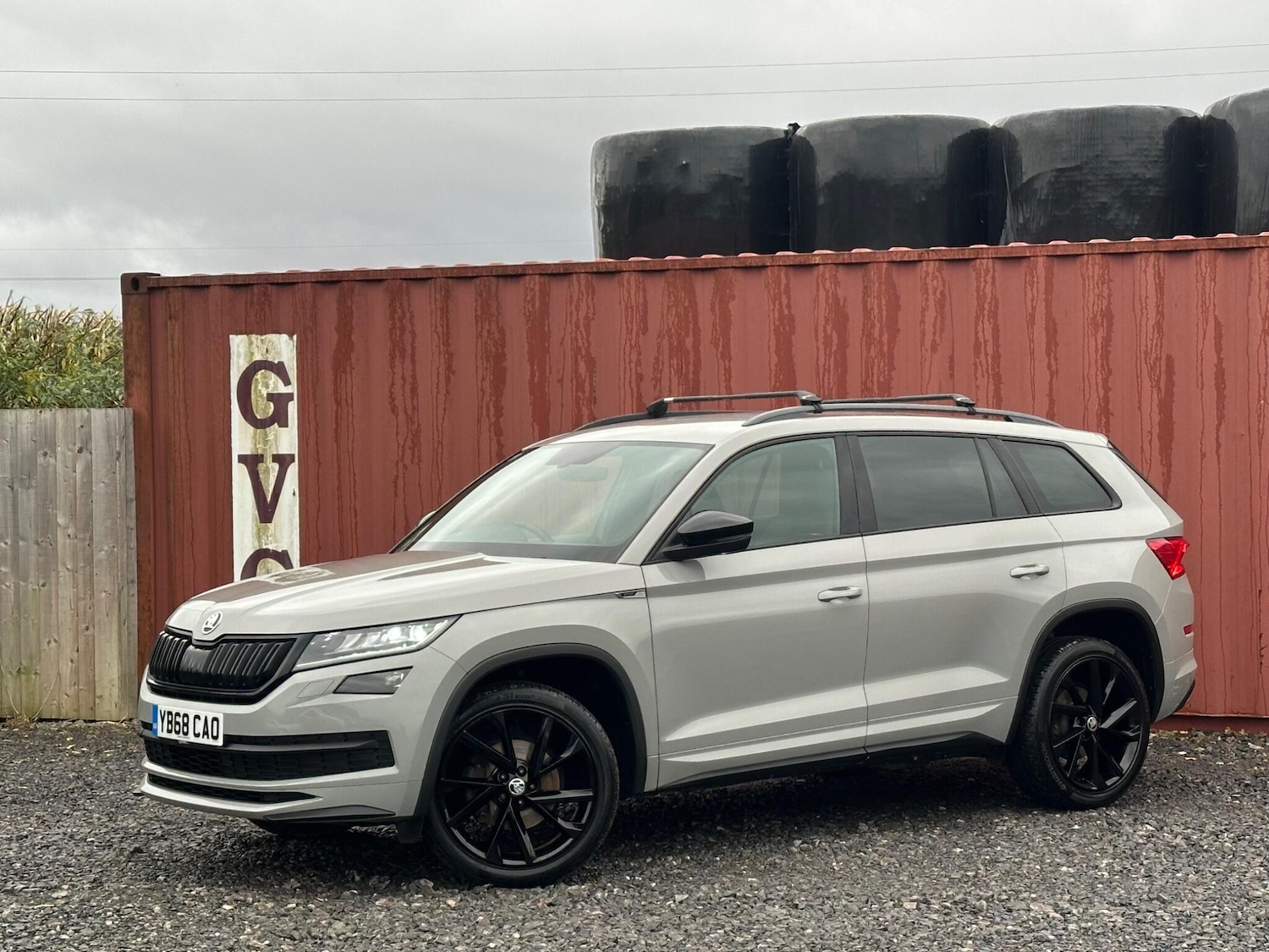 Used Skoda Kodiaq for sale - 76702111: Photo 2