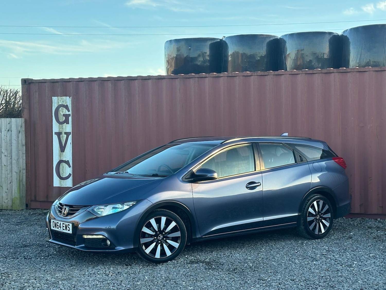 Used Honda Civic 2015 for sale - 77440452: Photo 2