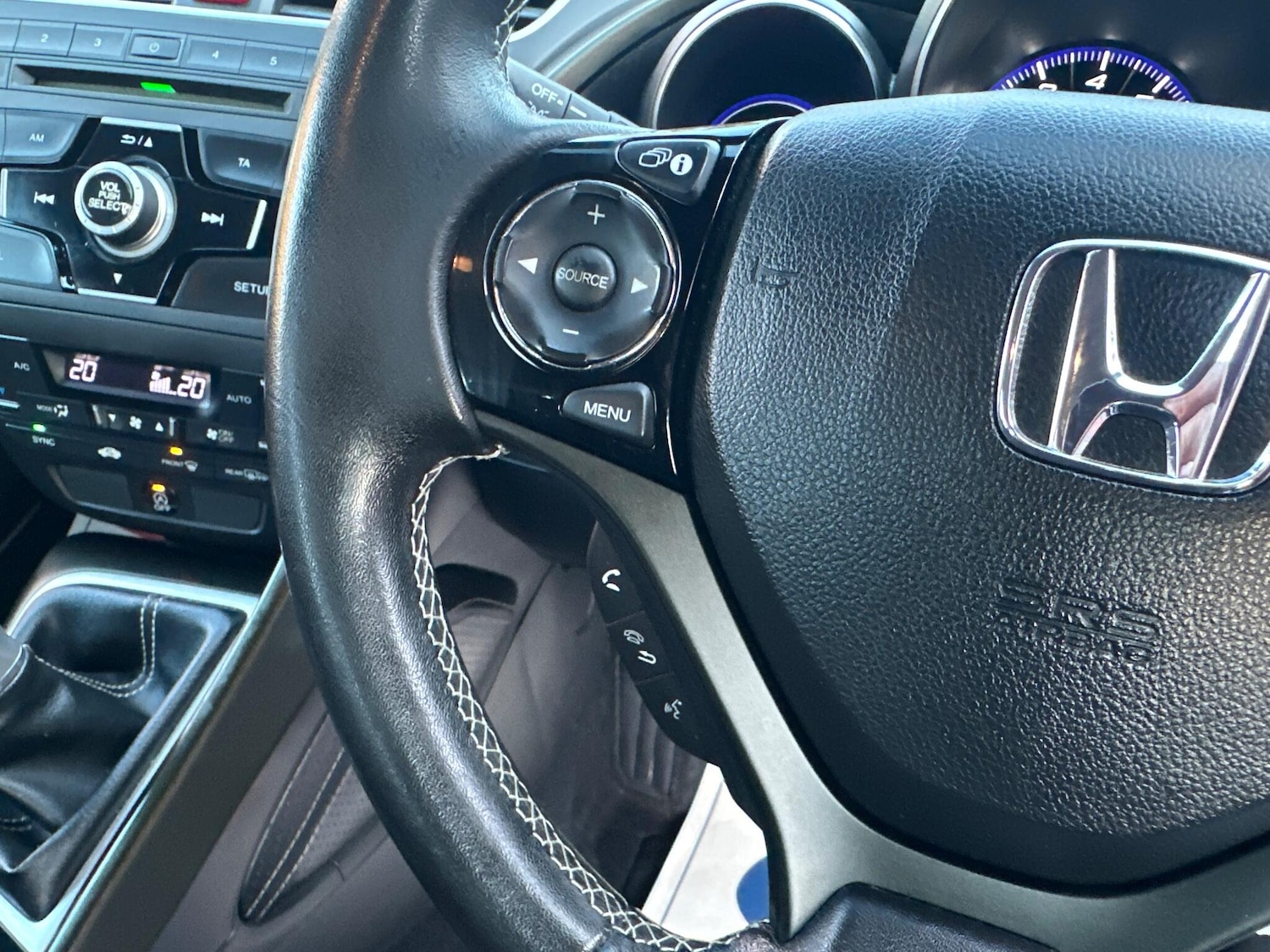 Used Honda Civic 2015 for sale - 77440452: Photo 45