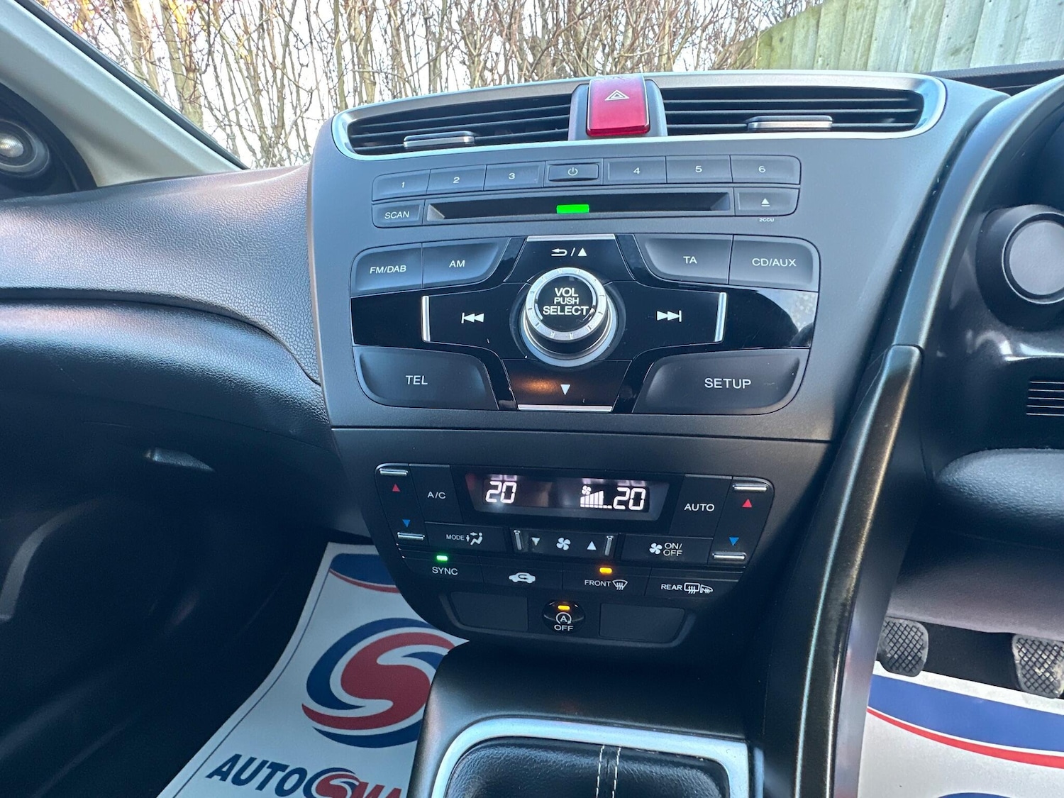 Used Honda Civic 2015 for sale - 77440452: Photo 52