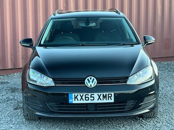Used Volkswagen Golf 2015 for sale - 77839759: Photo