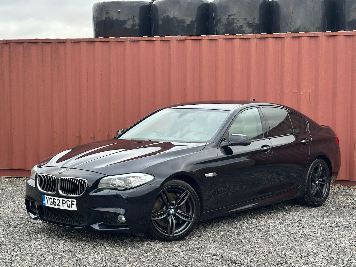 Used BMW 5 Series for sale - 76702201: Photo 2