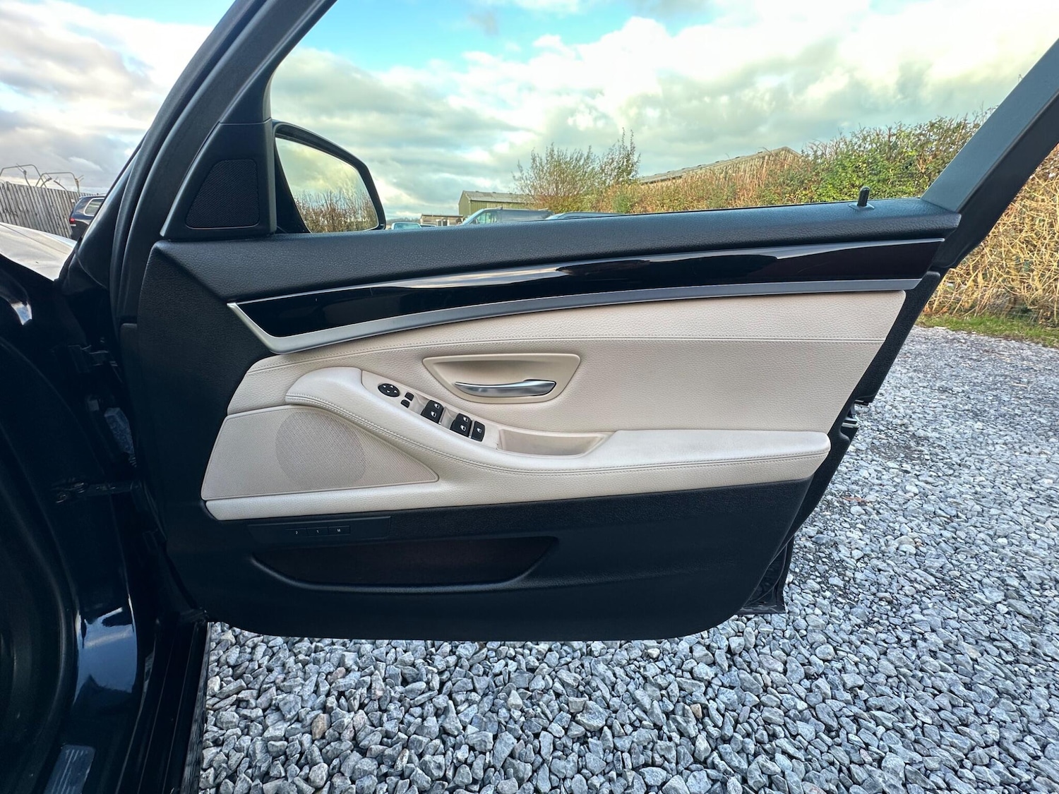 Used BMW 5 Series for sale - 76702201: Photo 43