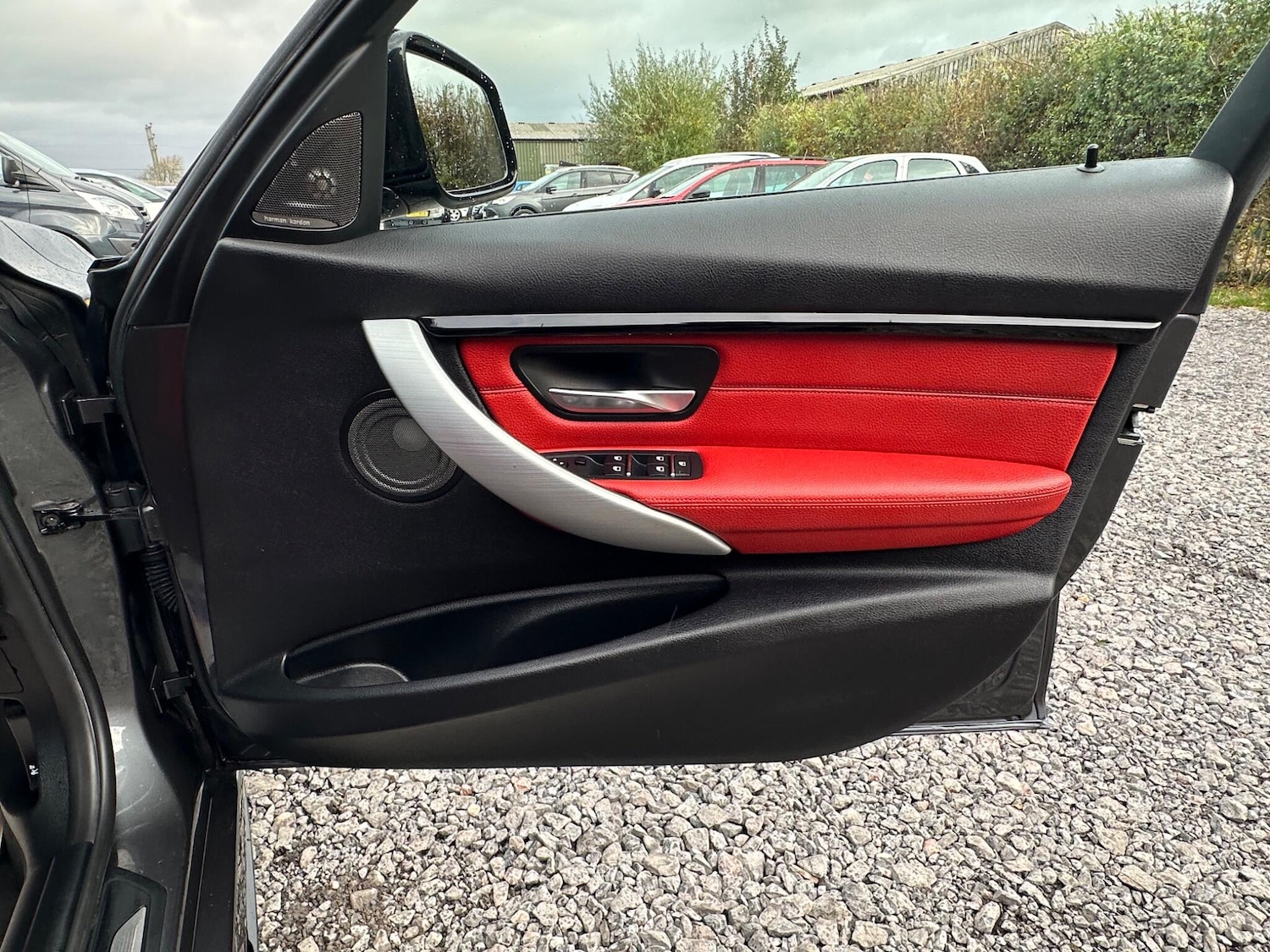 Used BMW 3 Series for sale - 76701485: Photo 55