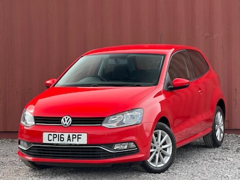 Used Volkswagen Polo 2016 for sale - 78047448: Photo