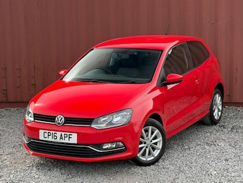 Used Volkswagen Polo 2016 for sale - 78047448: Photo