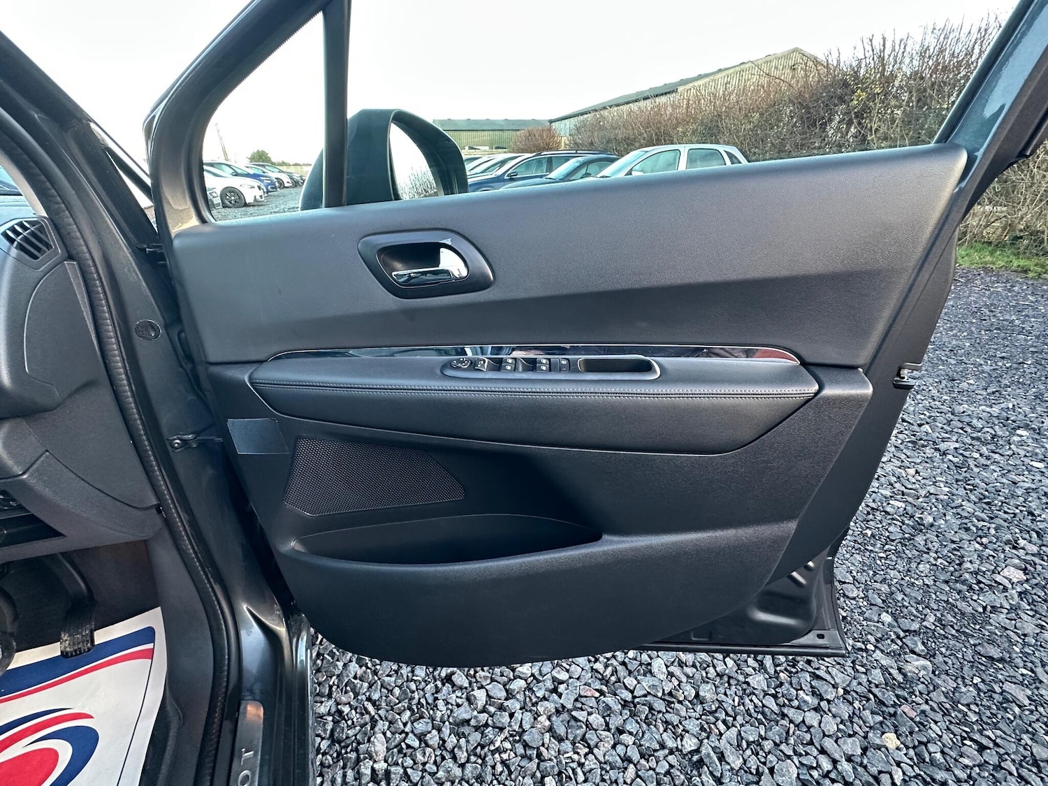 Used Peugeot 3008 2016 for sale - 77120591: Photo 36