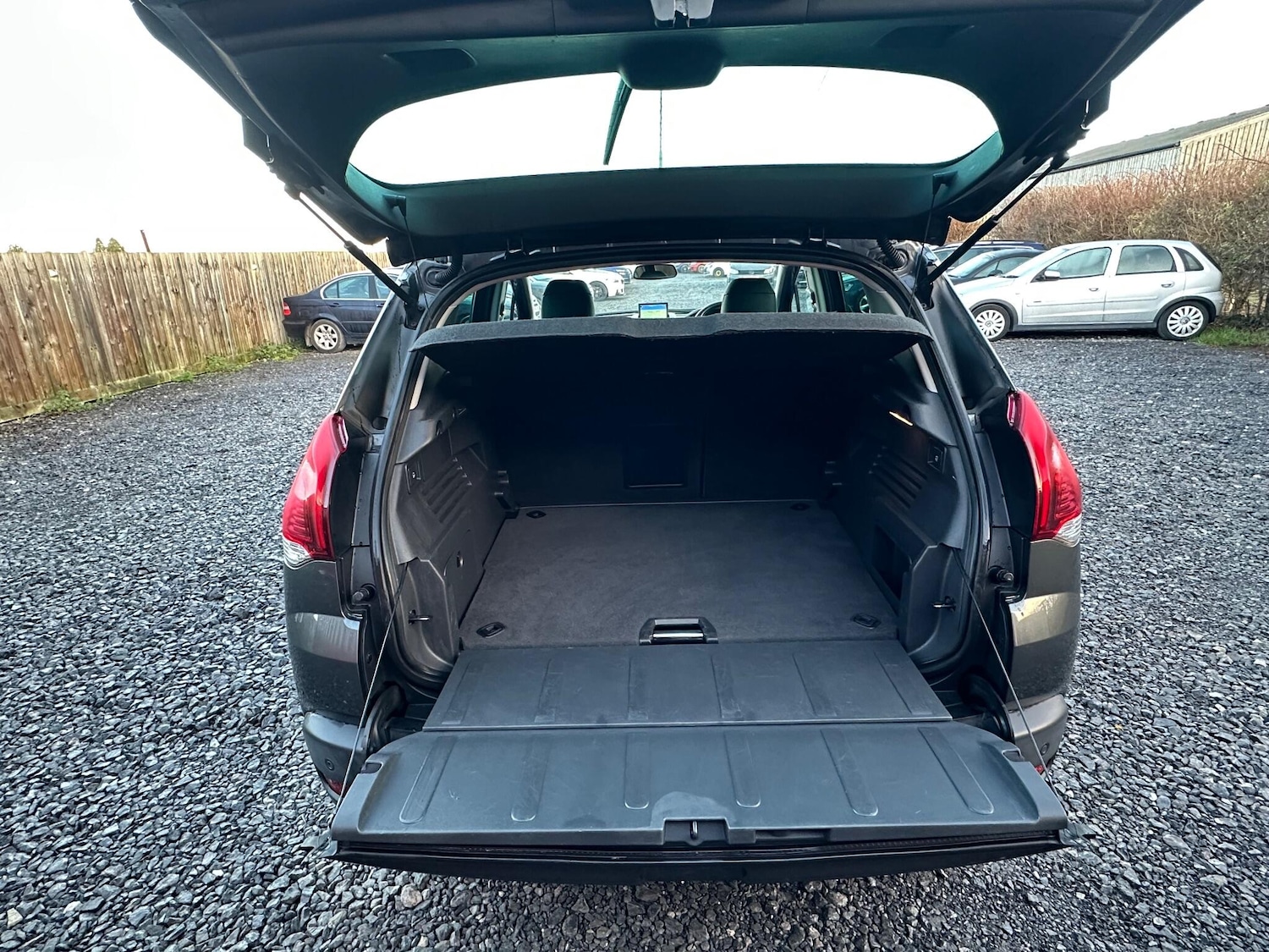 Used Peugeot 3008 2016 for sale - 77120591: Photo 51