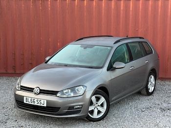 Used Volkswagen Golf 2016 for sale - 79388552: Photo