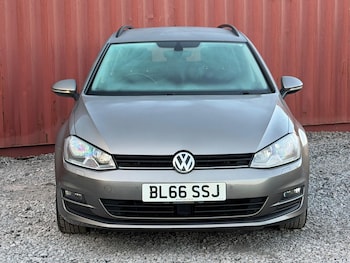 Used Volkswagen Golf 2016 for sale - 79388552: Photo