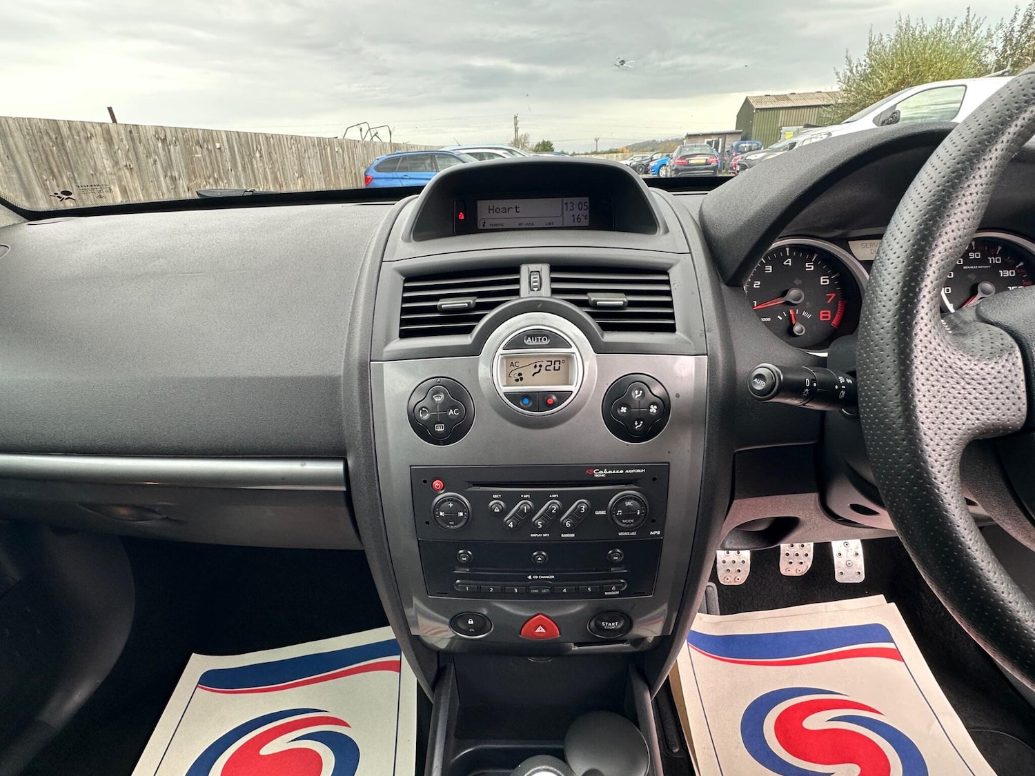 Used Renault Megane for sale - 76702056: Photo 66