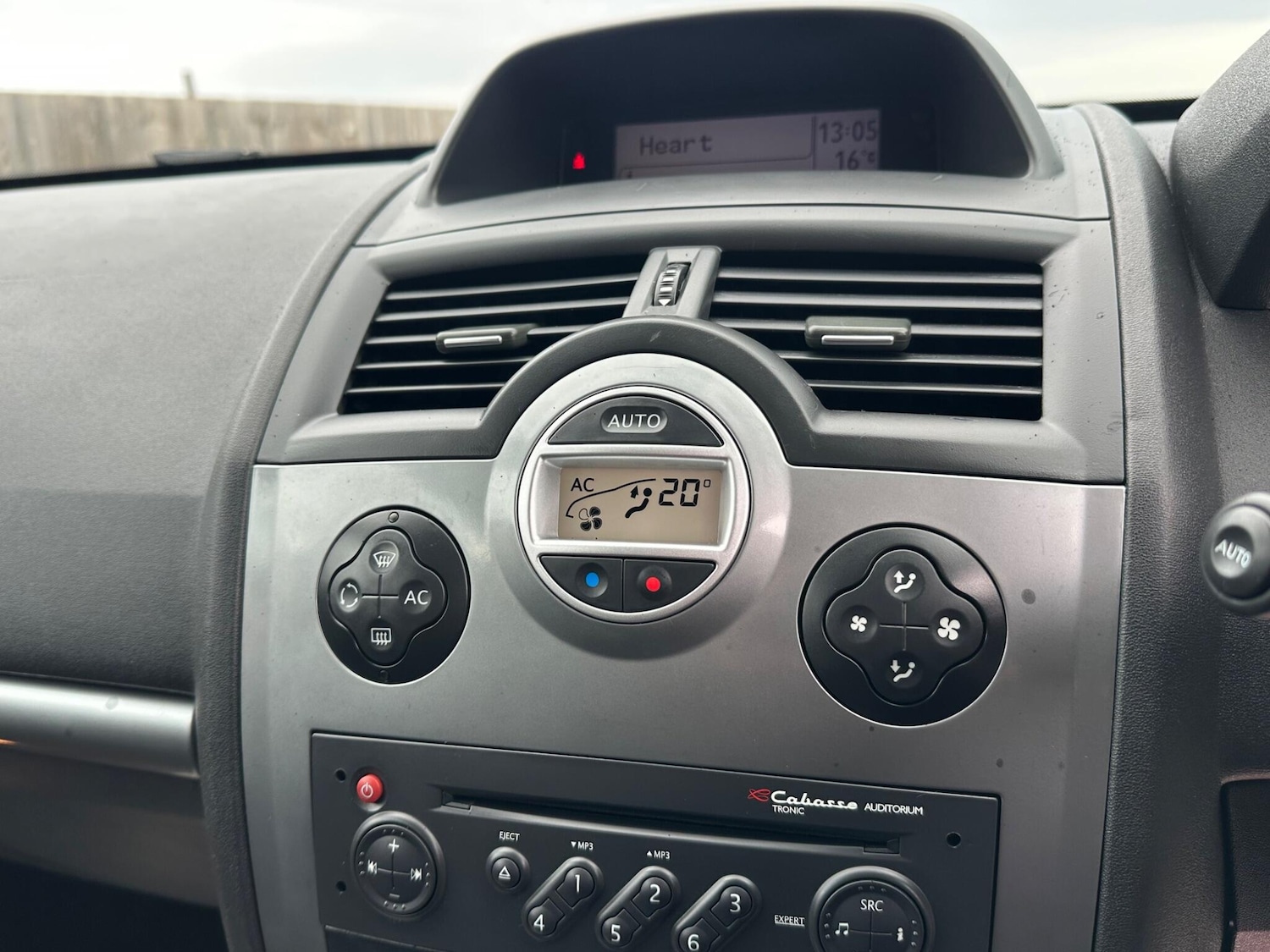 Used Renault Megane for sale - 76702056: Photo 68