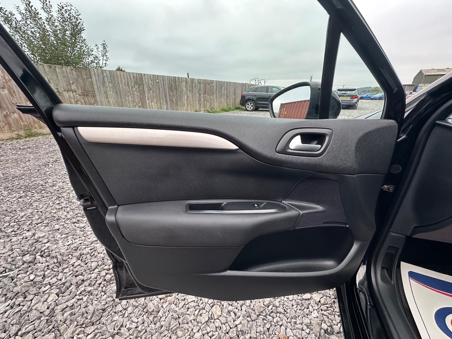 Used Citroen C4 for sale - 76701480: Photo 62