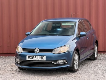 Used Volkswagen Polo 2015 for sale - 78922309: Photo