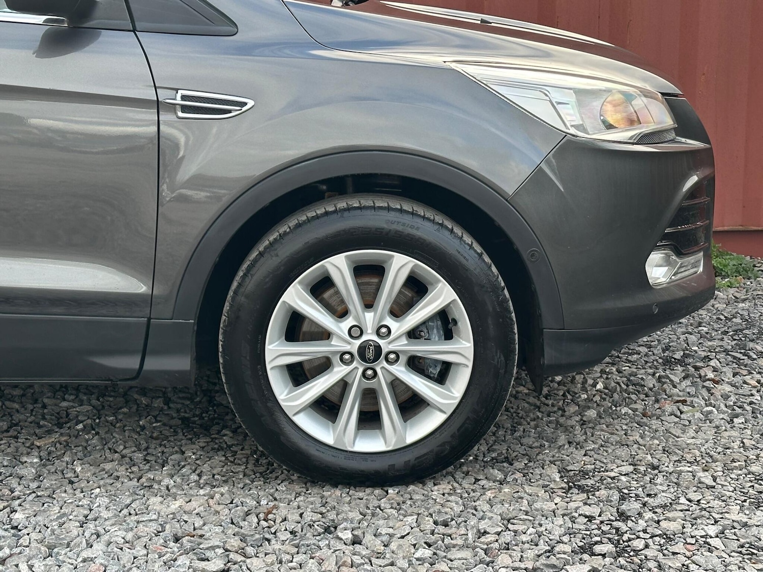 Used Ford Kuga 2015 for sale - 76953366: Photo 32