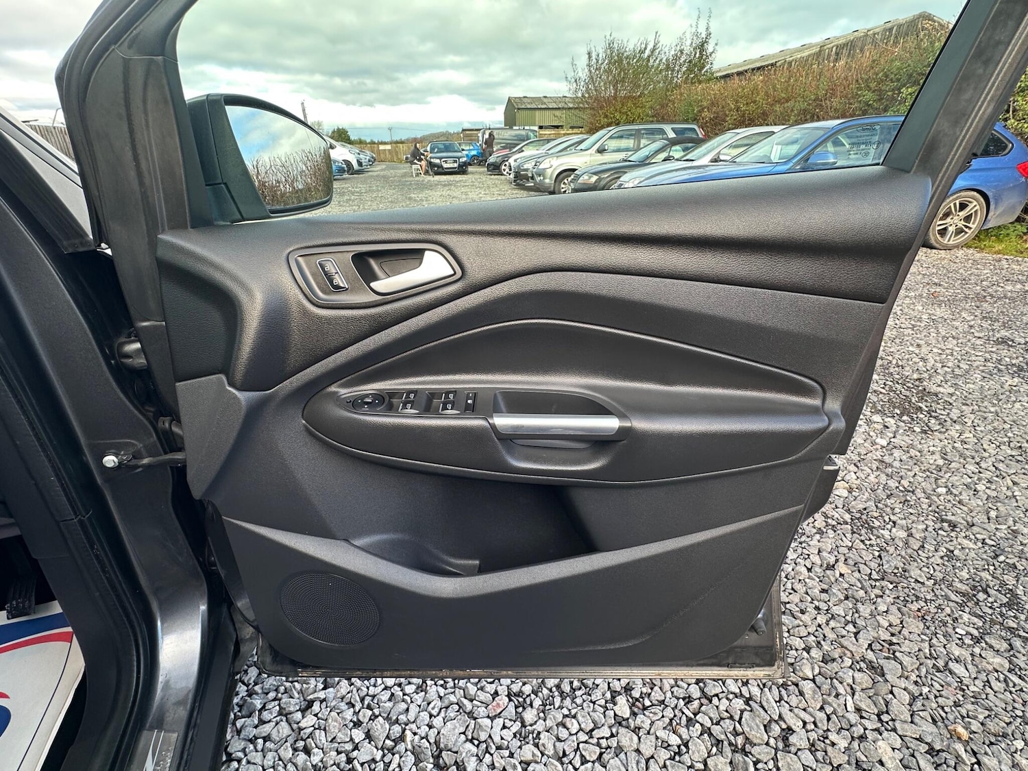 Used Ford Kuga 2015 for sale - 76953366: Photo 42