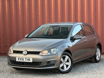 Used Volkswagen Golf 2016 for sale - 79213230: Photo