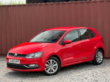 Used Volkswagen Polo 2015 for sale - 78922963: Photo