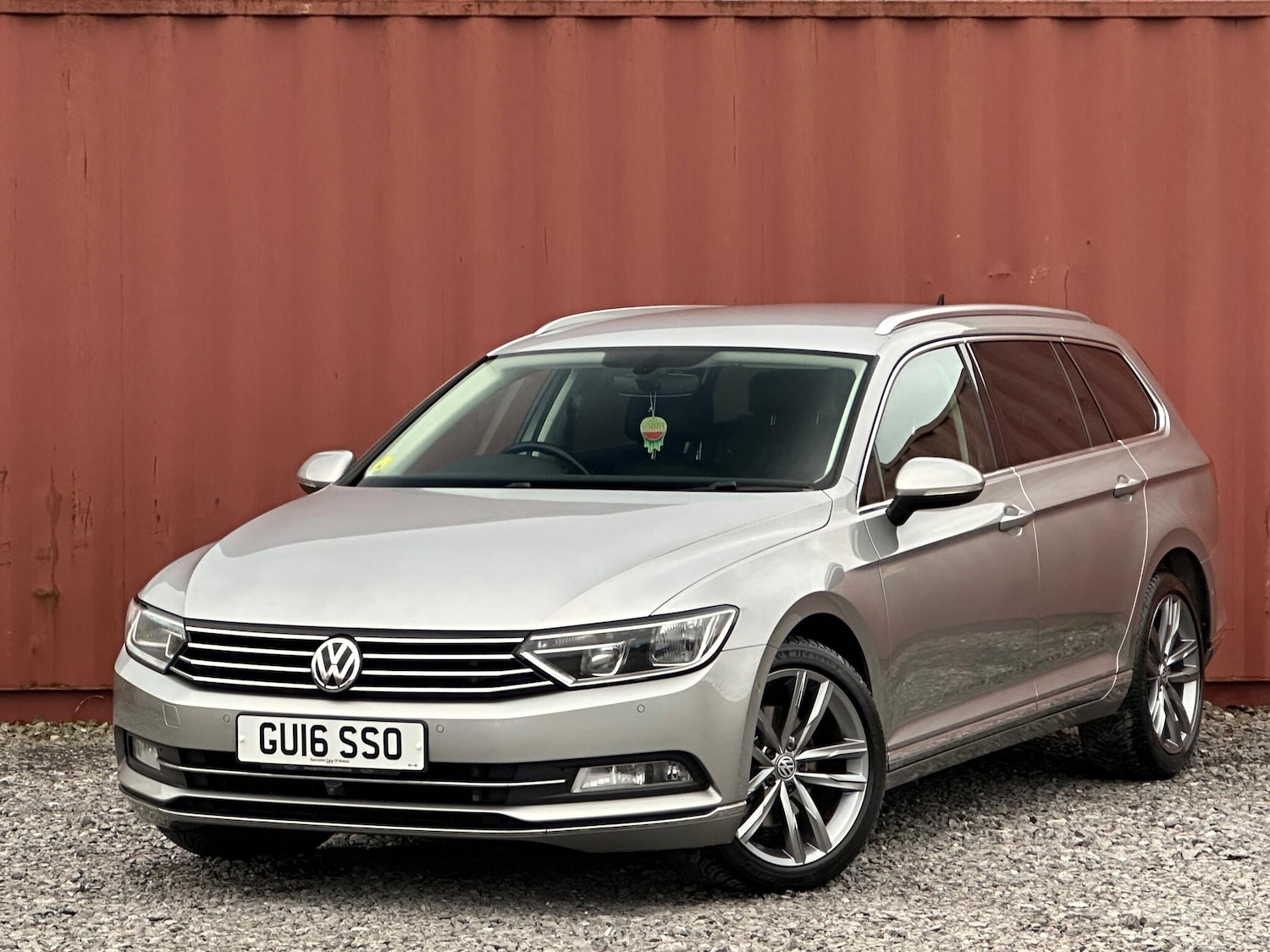 Used Volkswagen Passat 2016 for sale - 76886886: Photo 1