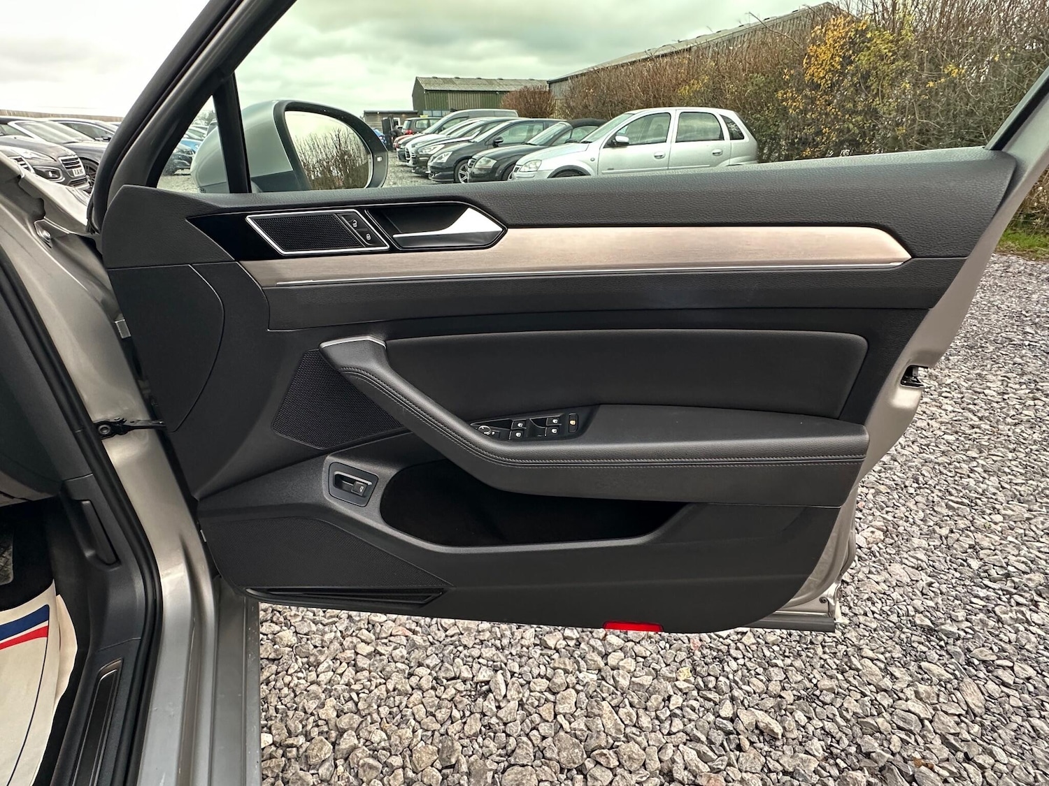 Used Volkswagen Passat 2016 for sale - 76886886: Photo 43