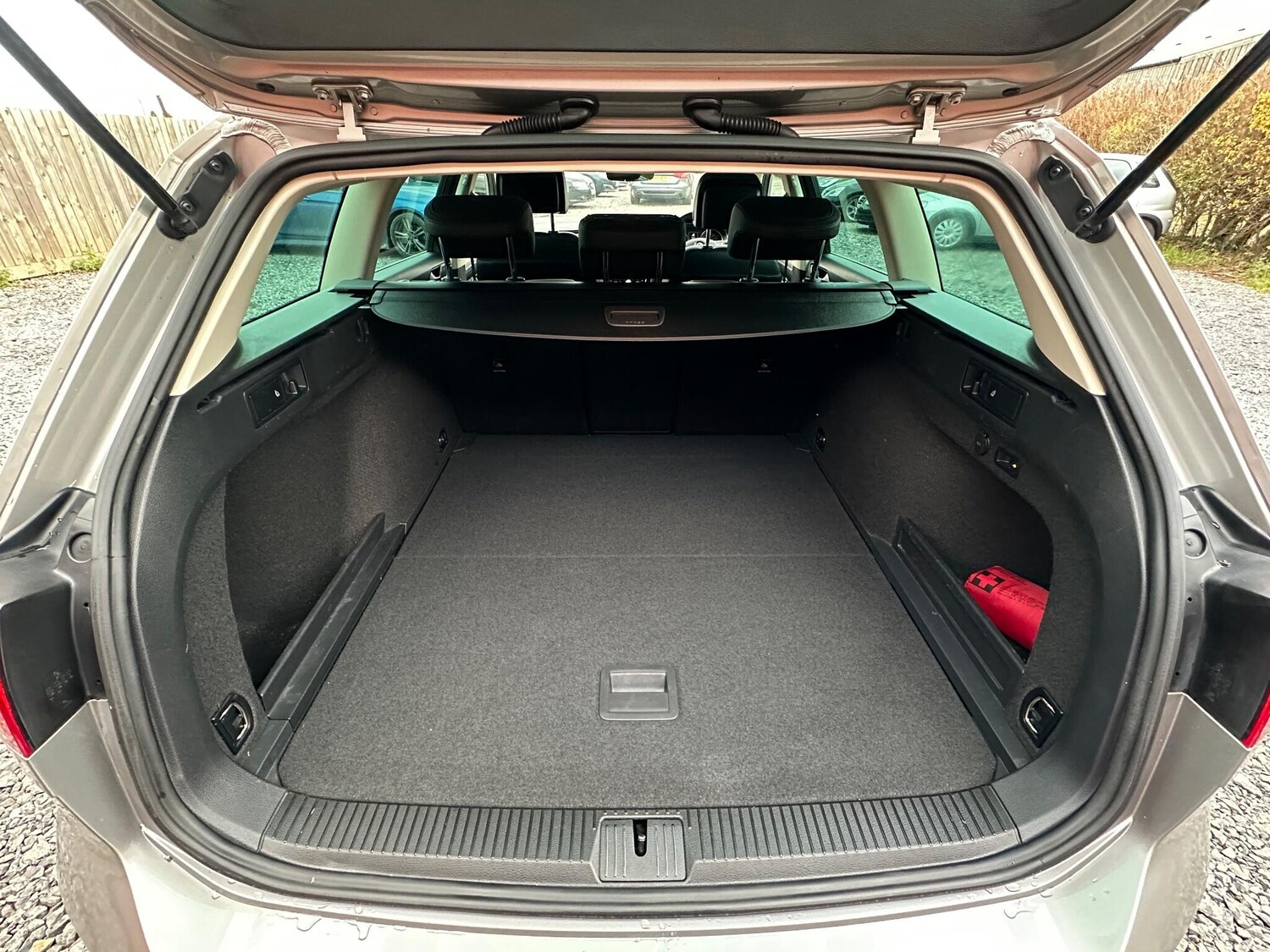 Used Volkswagen Passat 2016 for sale - 76886886: Photo 65