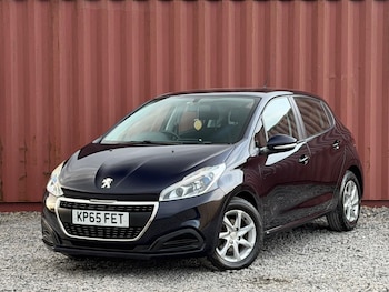 Used Peugeot 208 2015 for sale - 77853494: Photo