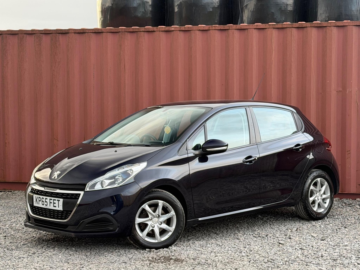 Used Peugeot 208 2015 for sale - 77853494: Photo 2