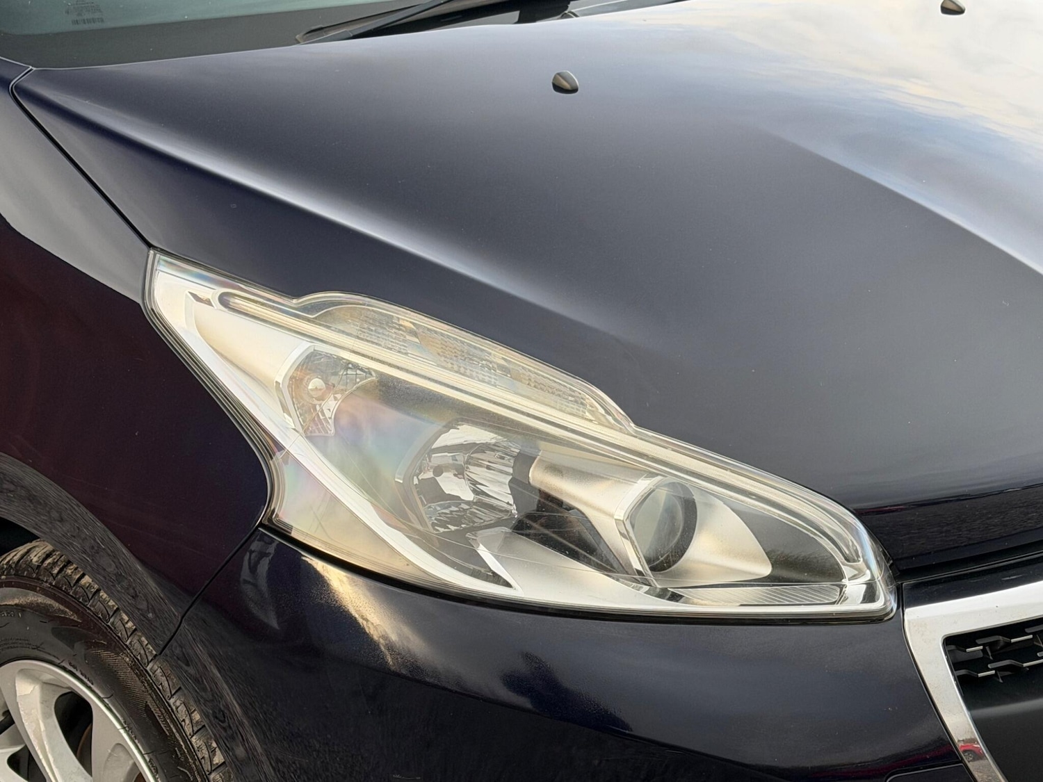 Used Peugeot 208 2015 for sale - 77853494: Photo 6