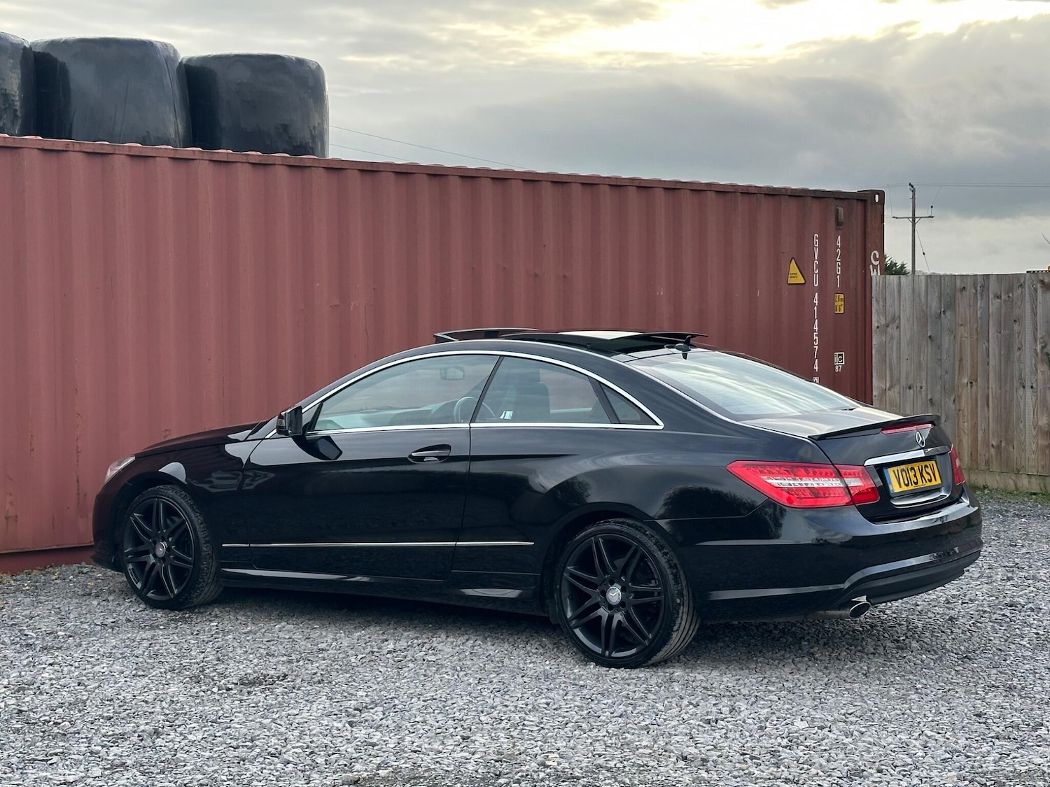 Used Mercedes-Benz E Class 2013 for sale - 76936569: Photo 25