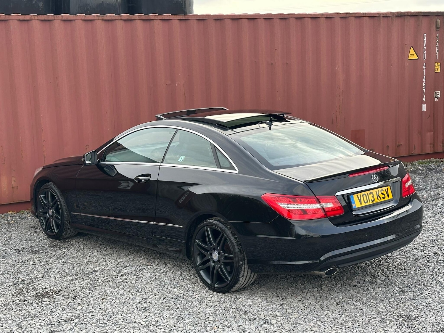 Used Mercedes-Benz E Class 2013 for sale - 76936569: Photo 26