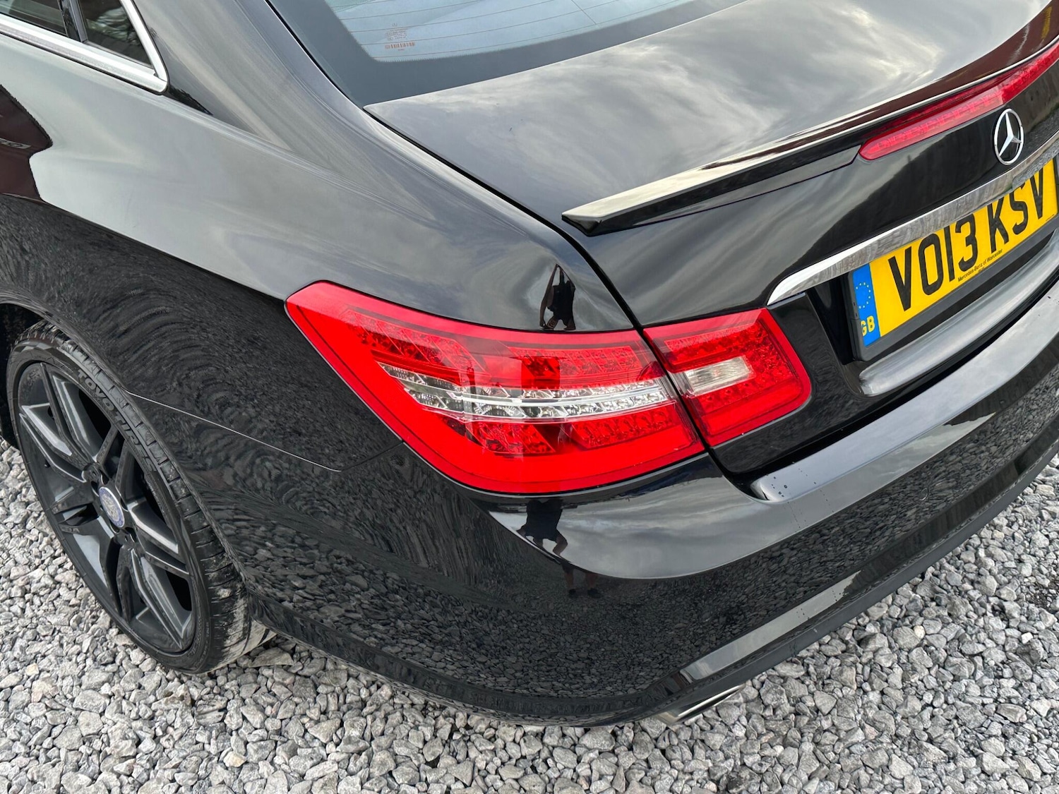 Used Mercedes-Benz E Class 2013 for sale - 76936569: Photo 32