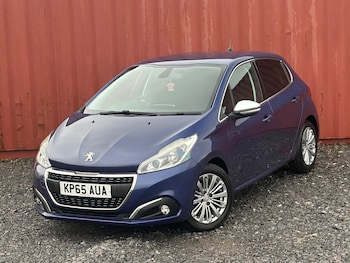Used Peugeot 208 2015 for sale - 77057430: Photo