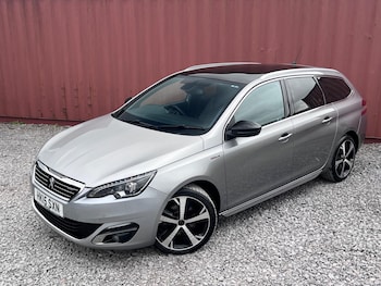 Used Peugeot 308 2015 for sale - 78647952: Photo