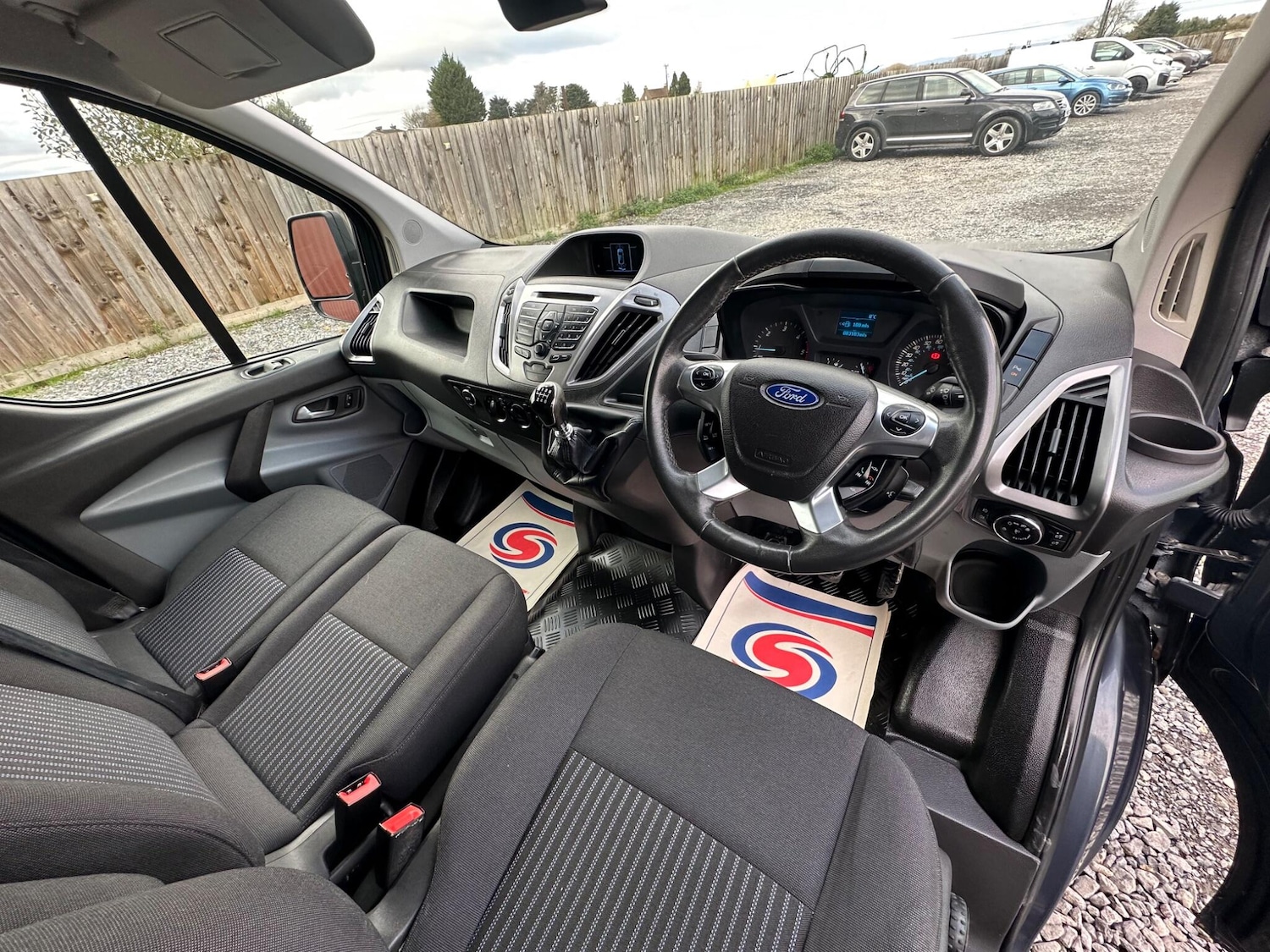 Used Ford Transit Custom for sale - 76701950: Photo 35