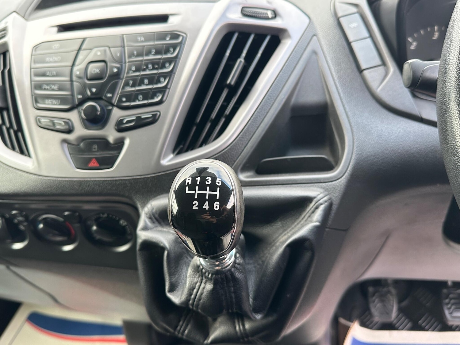 Used Ford Transit Custom for sale - 76701950: Photo 46