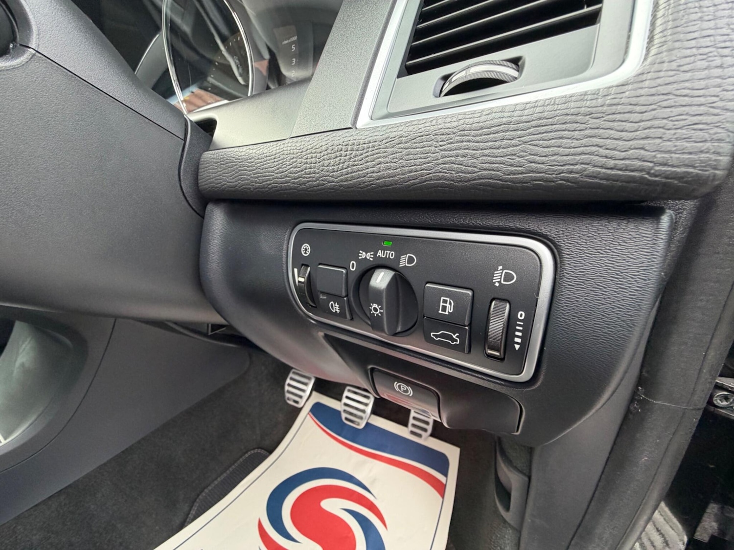 Used Volvo XC60 2016 for sale - 78127430: Photo 45