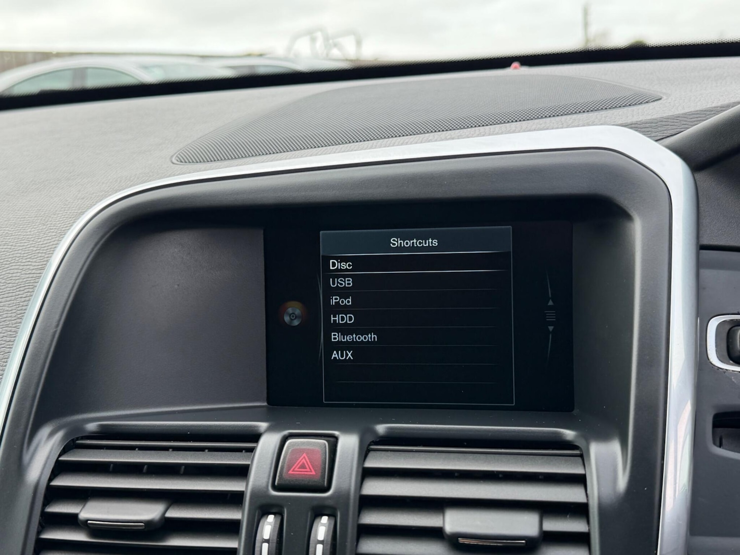 Used Volvo XC60 2016 for sale - 78127430: Photo 51