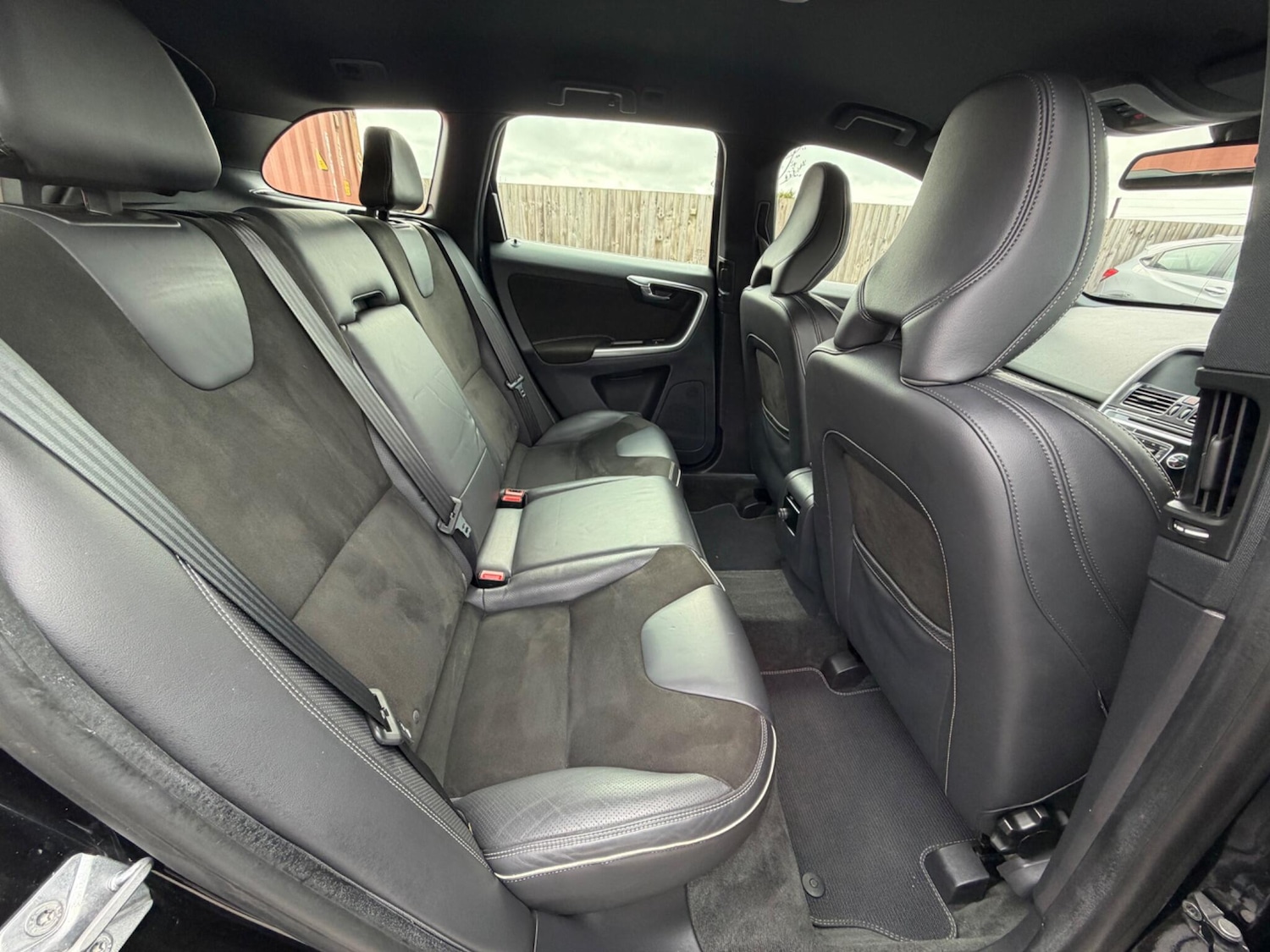 Used Volvo XC60 2016 for sale - 78127430: Photo 56