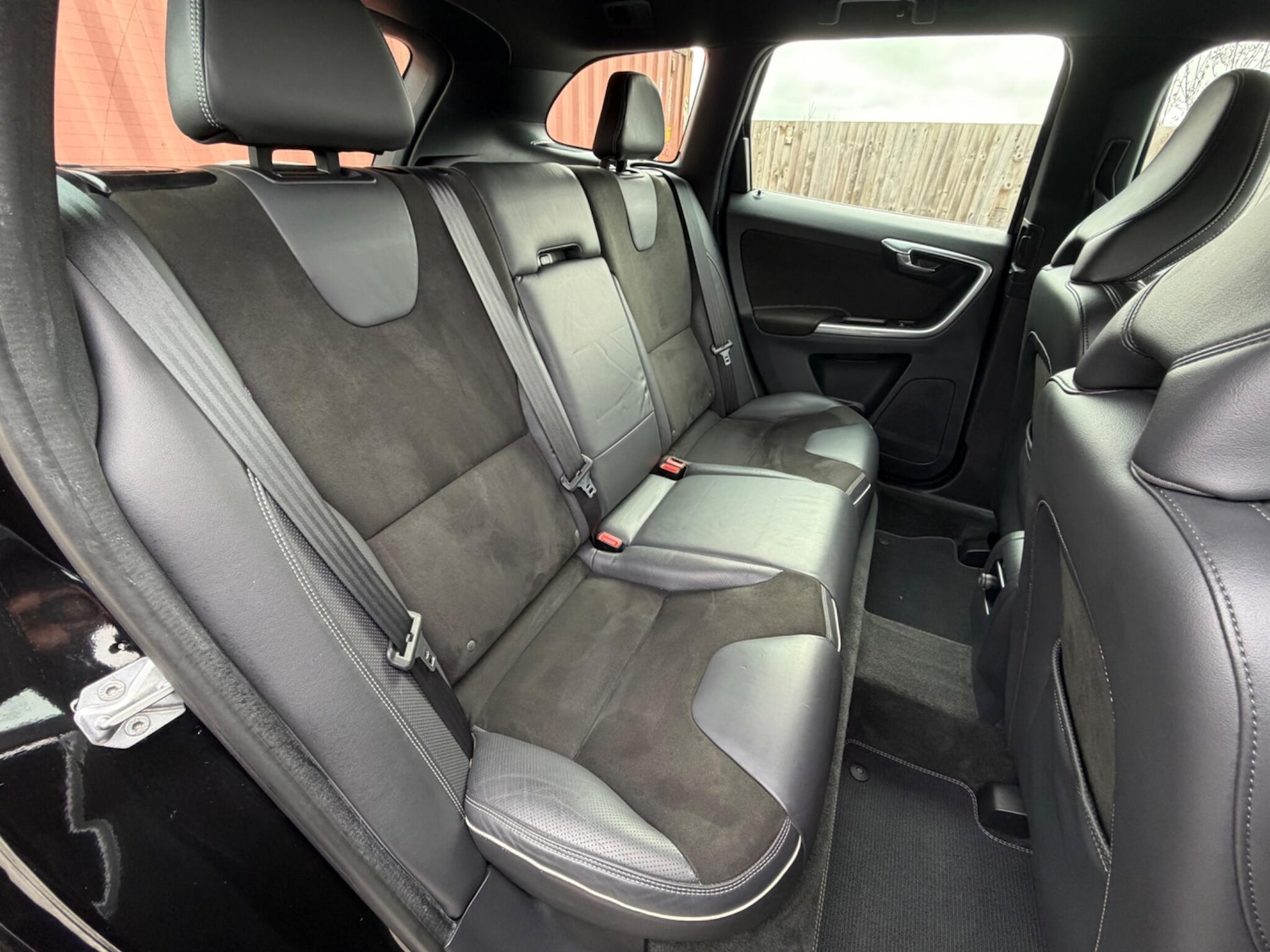 Used Volvo XC60 2016 for sale - 78127430: Photo 57