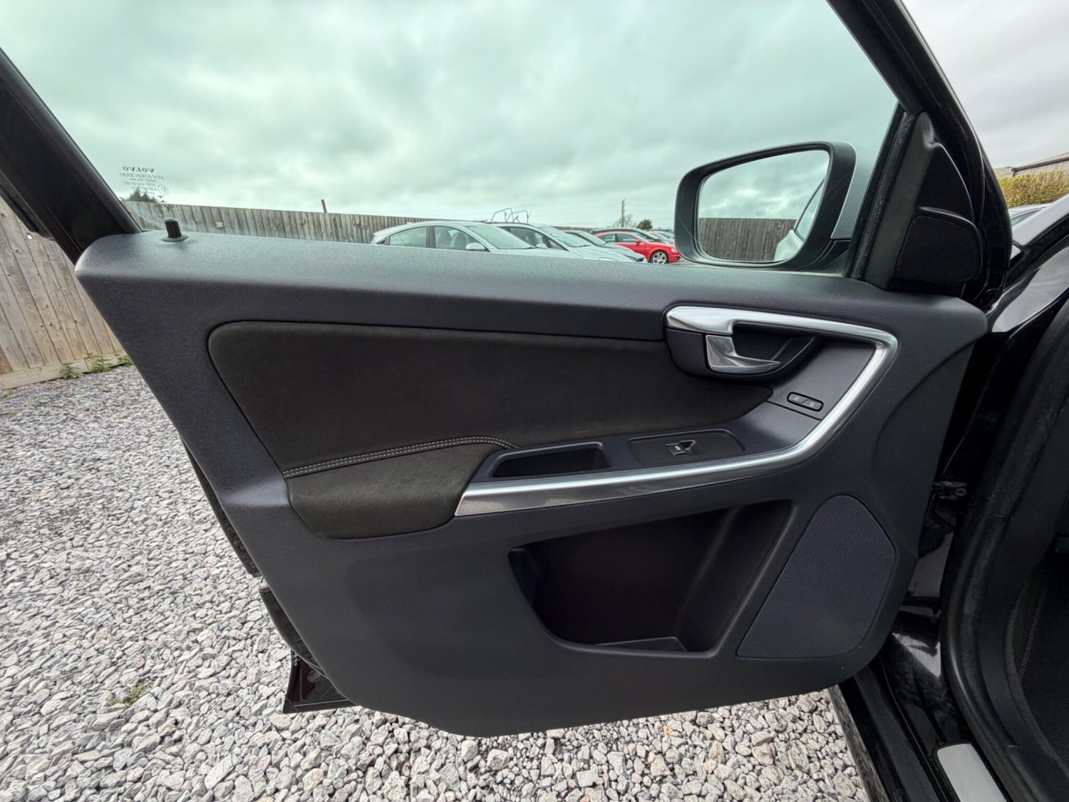 Used Volvo XC60 2016 for sale - 78127430: Photo 67